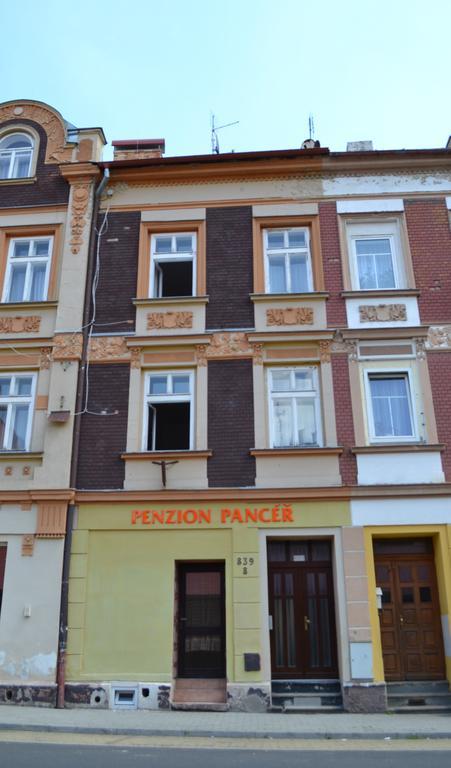 Penzion Pancéř Vejprty Extérieur photo
